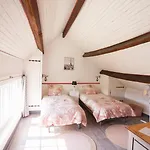 A La Belle Etoile De Paris A Honfleur Holiday home