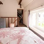A La Belle Etoile De Paris A Honfleur Holiday home Cravent