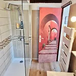 A La Belle Etoile De Paris A Honfleur Cravent