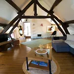 A La Belle Etoile De Paris A Honfleur Holiday home *