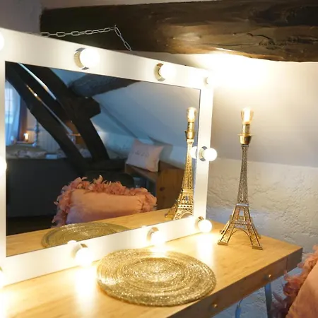 A La Belle Etoile De Paris A Honfleur Holiday home *